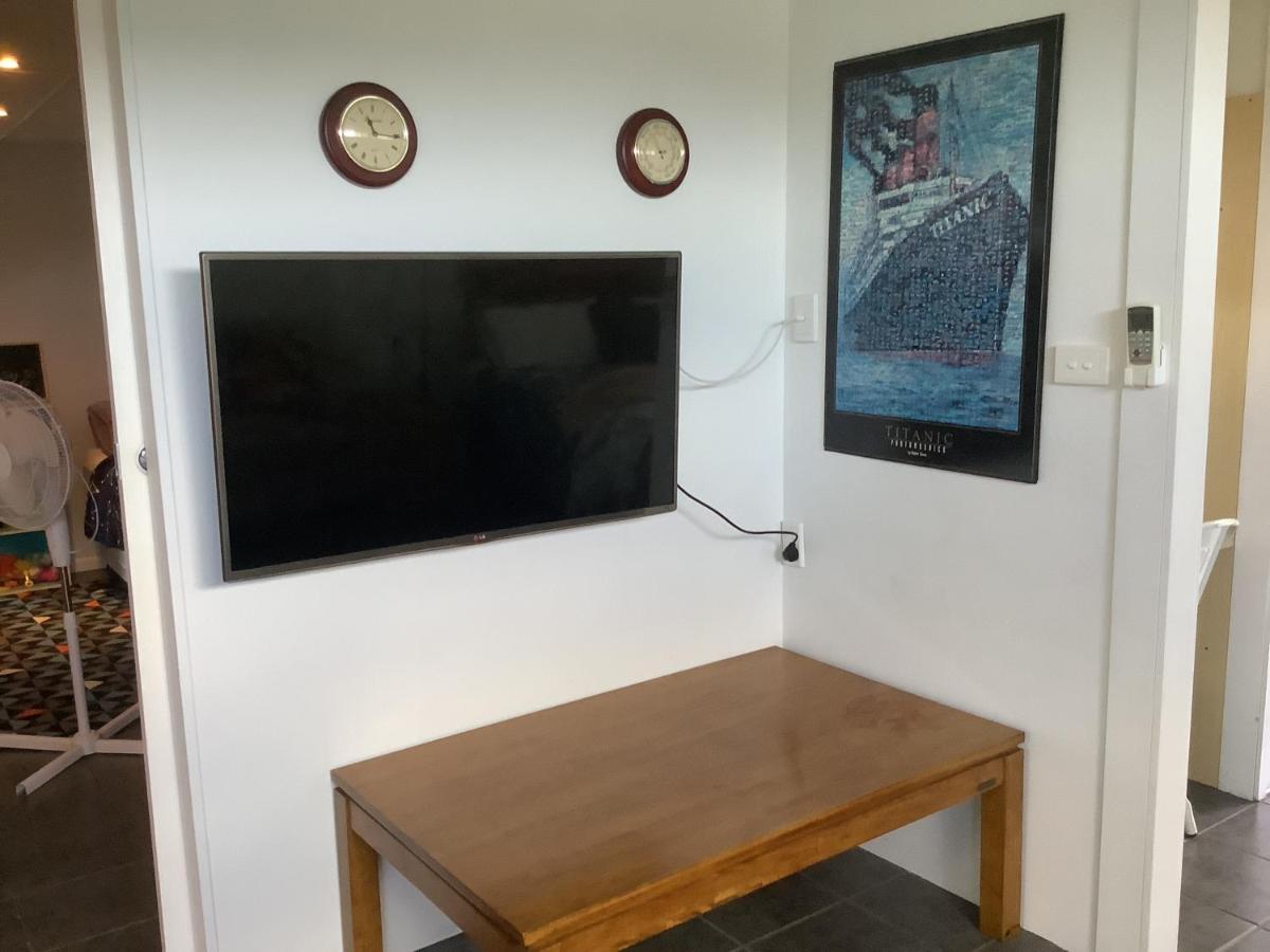 Studio Apartment With Seaview 에일리비치 외부 사진